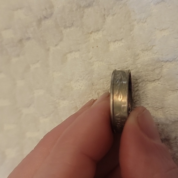 US Quarter Ring - Picture 2 of 3